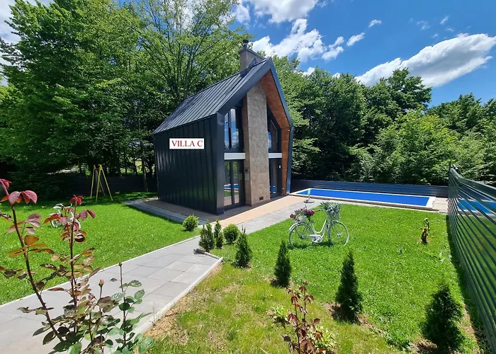 Orange Villa With Private Pool
