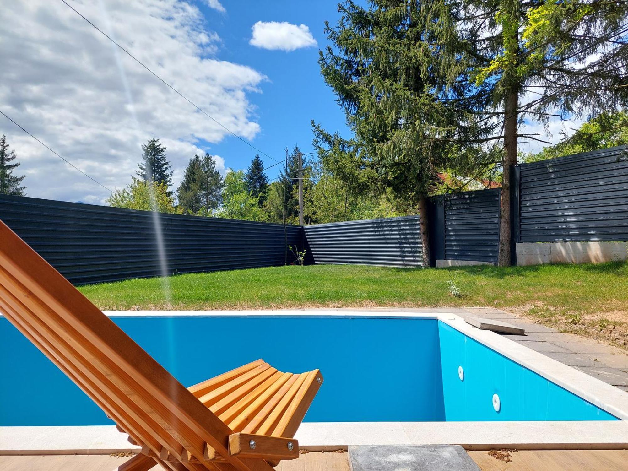Orange With Private Pool Ilidža