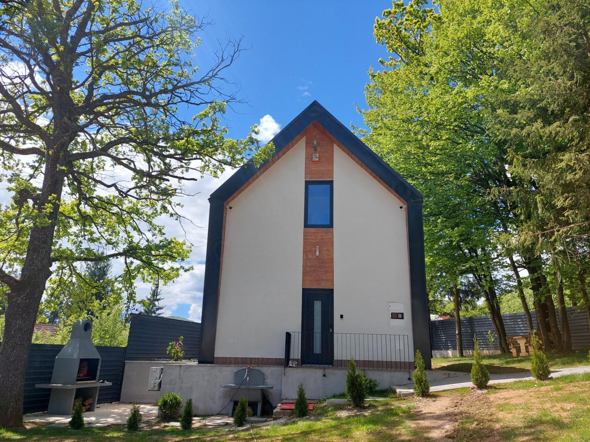 Orange With Private Pool Ilidza