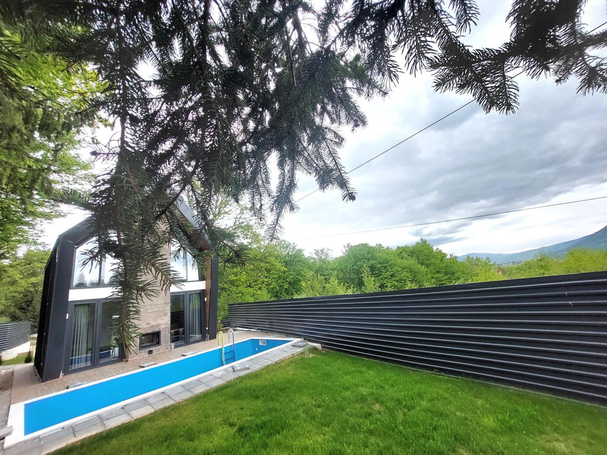 Orange With Private Pool Ilidža