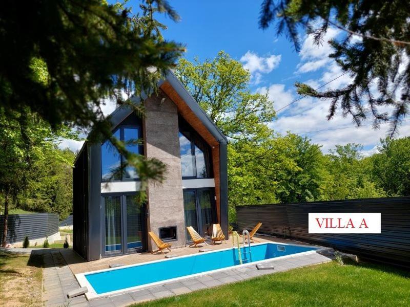Orange With Private Pool Villa